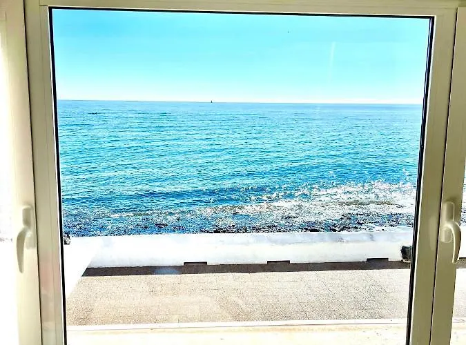 Luxury Art 아파트